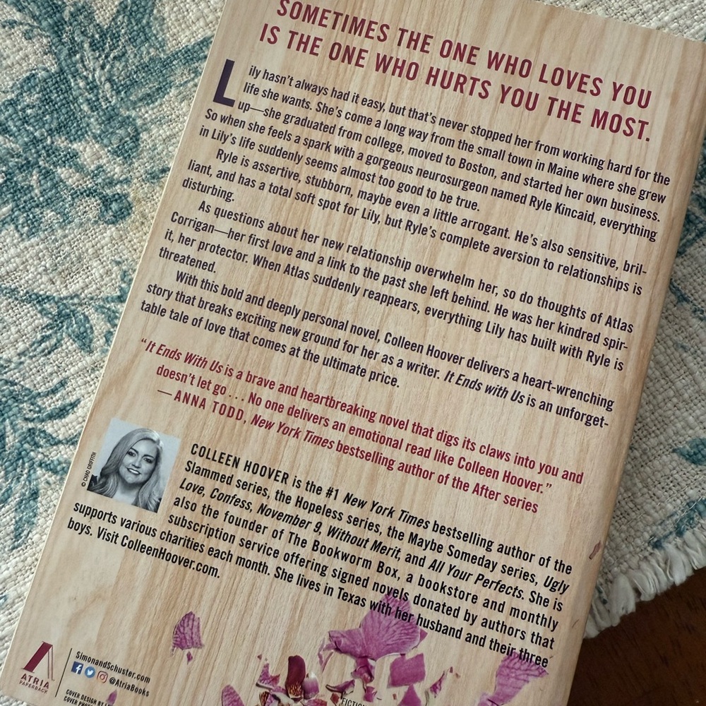Colleen Hoover book - Picture 2 of 2